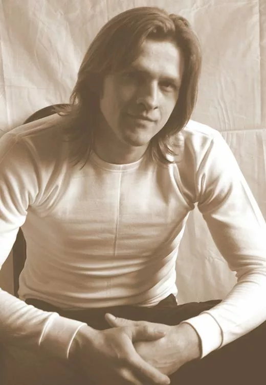 актер Василий Кухарский