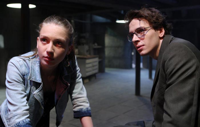 Василий Михайлов в сериале Выжить после