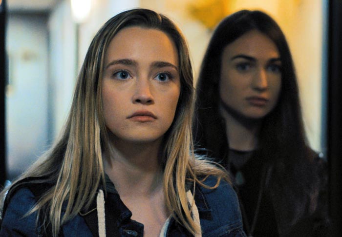 Виктория Винярская в фильме Призраки квартиры 203