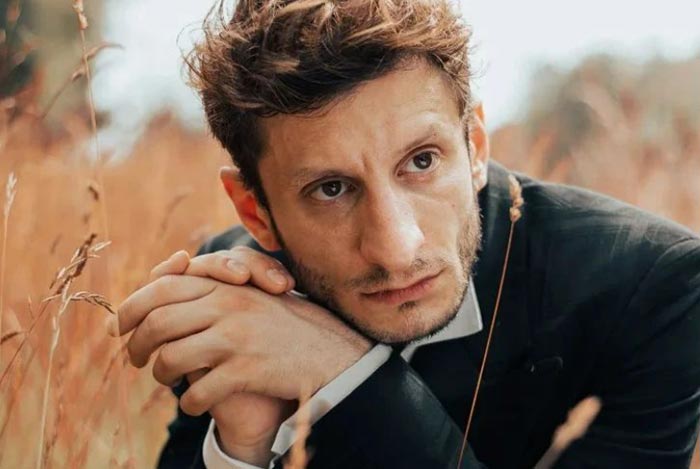 актер Винченцо Немолато