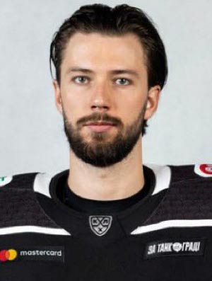 хоккеист Иван Федотов