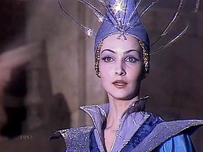 Валентина Смольникова в фильме Этот фантастический мир