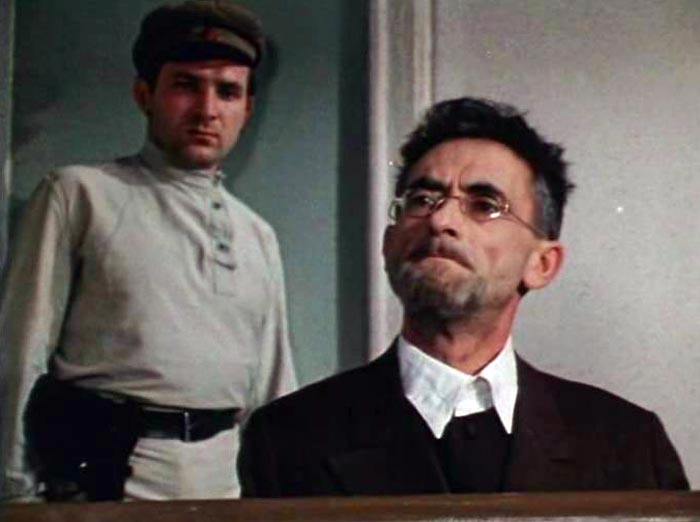 Владимир Назаров в фильме О друзьях-товарищах