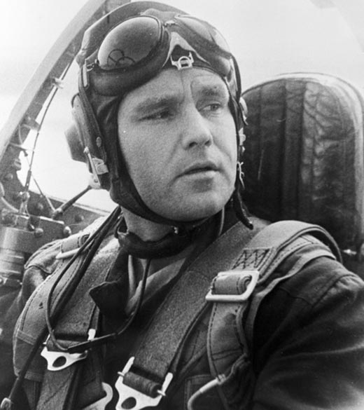 Владимир Шаталов в молодости