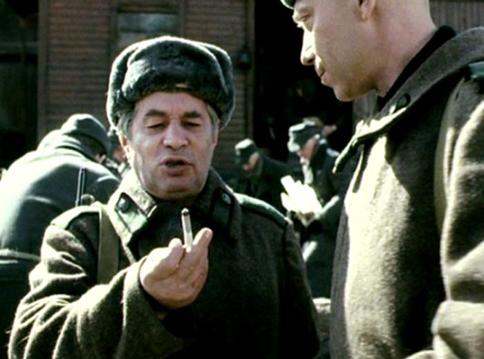 Владимир Колесников в фильме Полумгла