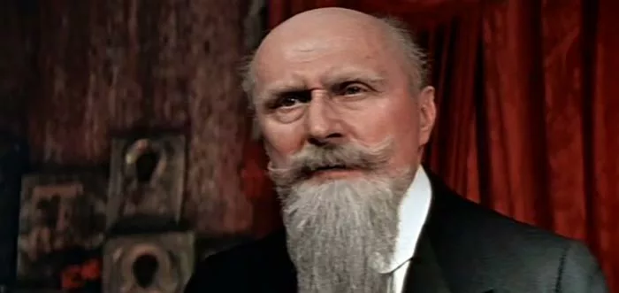 Владимир Осенев в фильме Агония