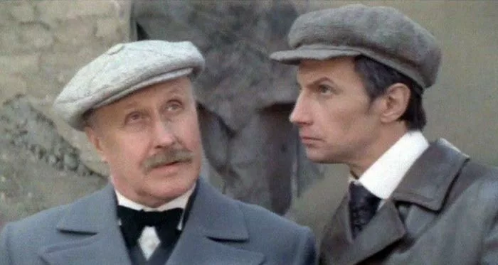 Владимир Осенев в фильме Бриллианты для диктатуры пролетариата