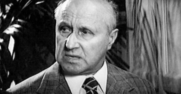 Владимир Осенев в фильме Ключи от рая