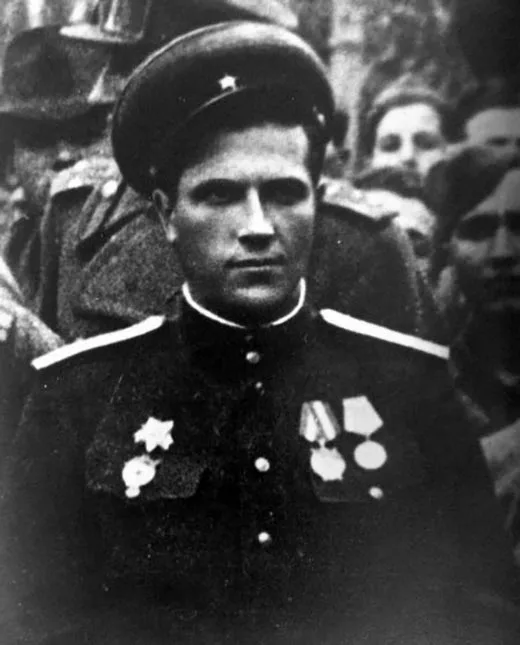 Владимир Толубко на Параде Победы 1945 в Москве