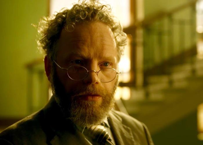 Владимир Виноградов в сериале Гости из прошлого