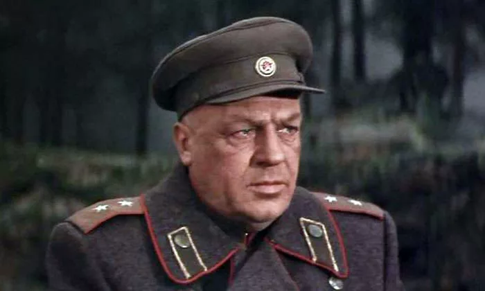 Всеволод Платов в фильме Контрудар