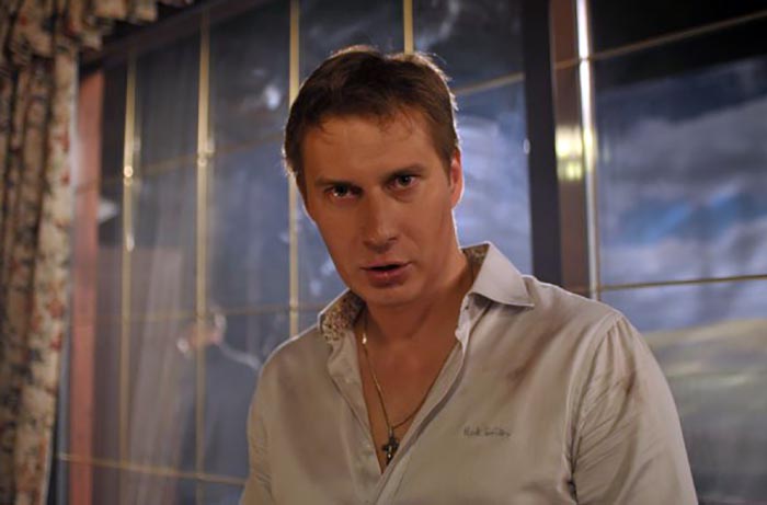 Яков Кучеревский в сериале Восток-Запад