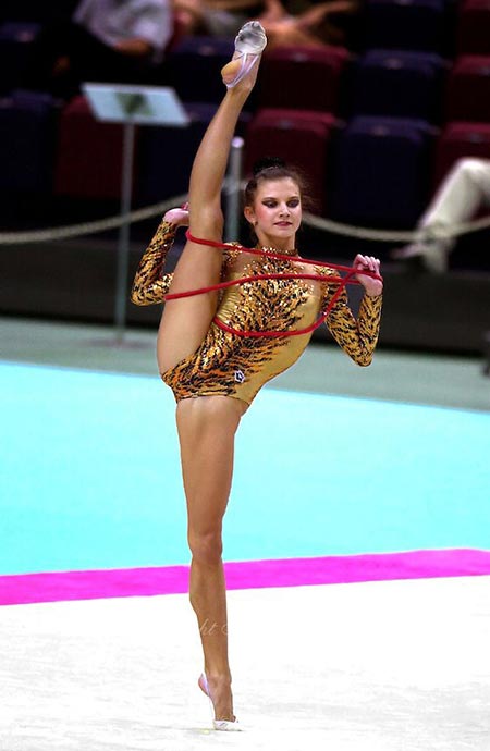гимнастка Юлия Раскина
