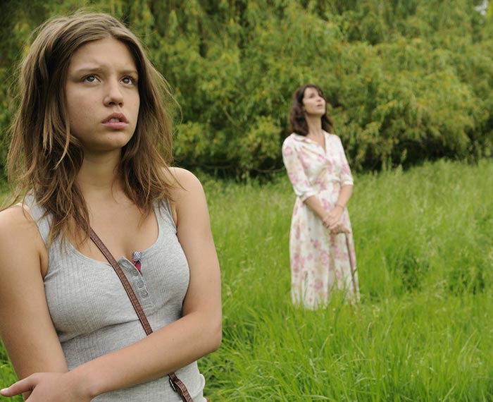 Адель Экзаркопулос в фильме Части меня самой