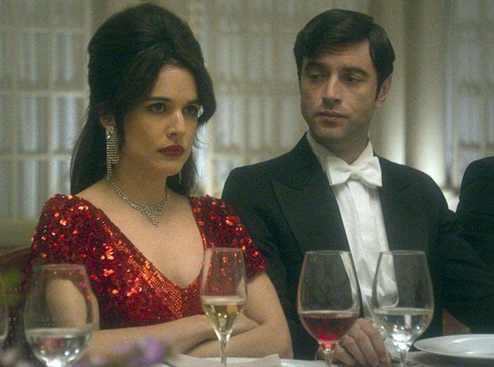 Адриана Угарте в сериале Аче