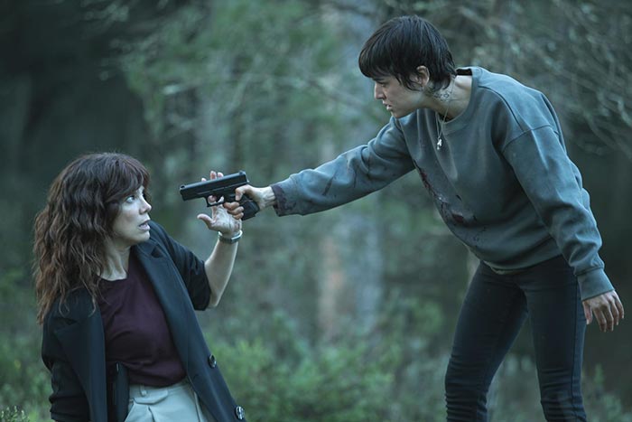 Адриана Угарте в фильме Яростный волк