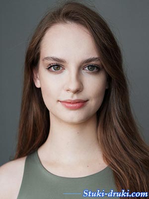 Агата Мельникова