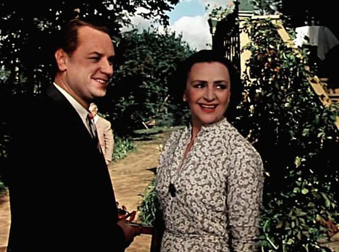 Борис Белоусов в фильме Сверстницы