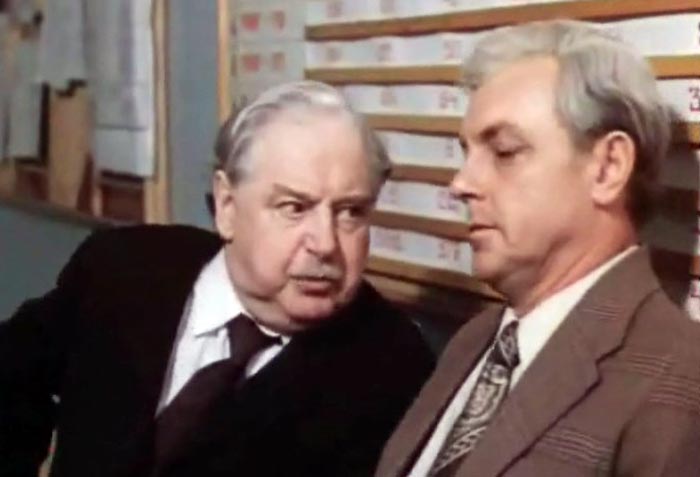 Михаил Иванов в фильме Обычный месяц