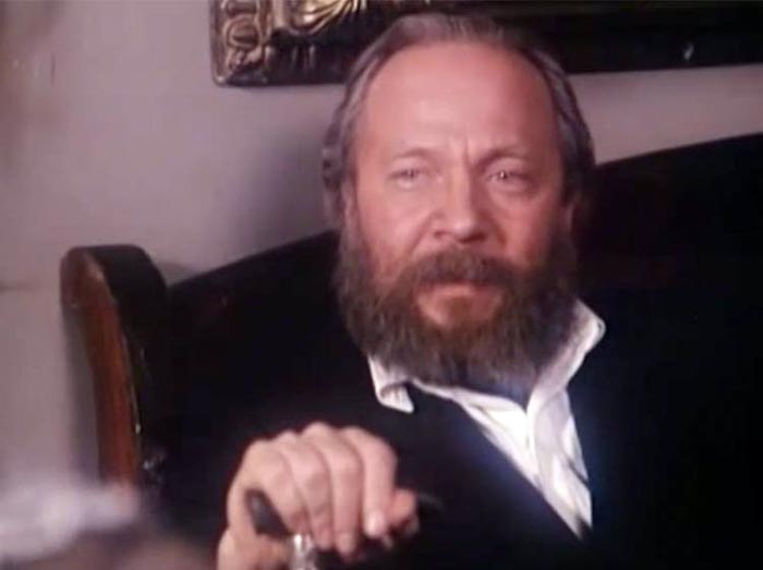 Владимир Иванов в фильме На ножах