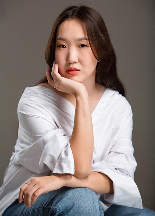 якутская актриса Алена Пономарева