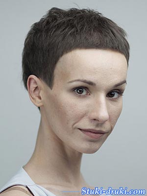 Александра Морозова