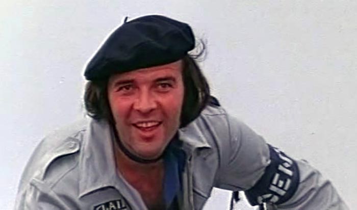 Александр Андрусенко в фильме Тревожное воскресенье