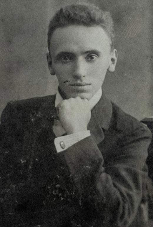 актер Александр Брянский