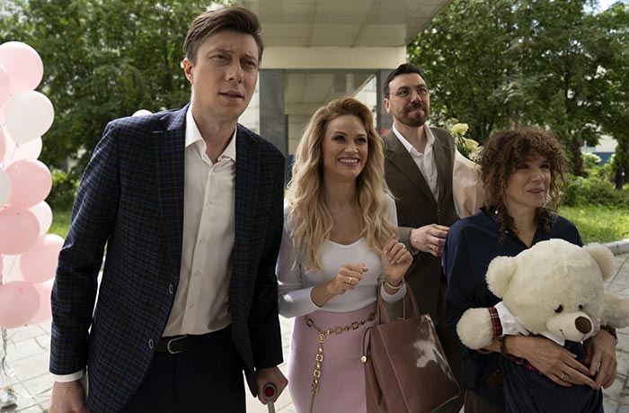 Александр Давыдов в сериале Полюби меня снова