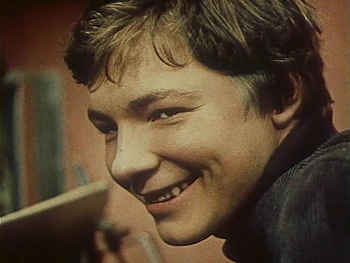 Александр Донец в фильме Фотографии на стене