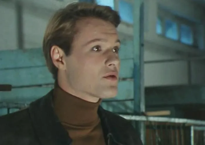 Александр Кулямин в фильме Жил отважный капитан