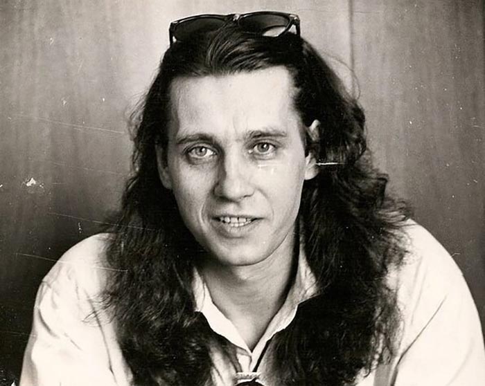 певец Александр Монин