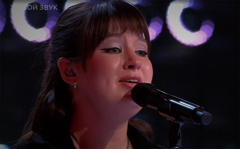 Александра Карабешкина в шоу Голос