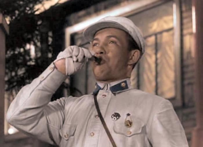 Алексей Долинин в фильме Волга-Волга