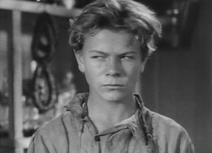 Алексей Лярский в фильме В людях