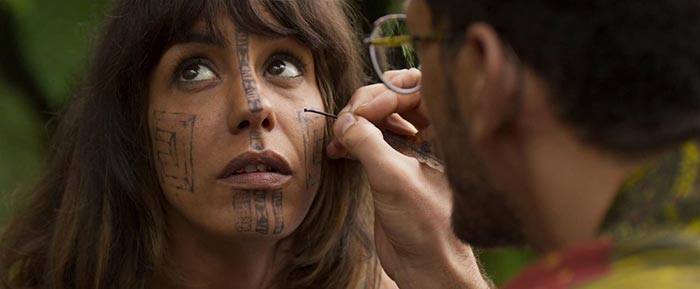 Алиса Белаиди в фильме Сокровища джунглей