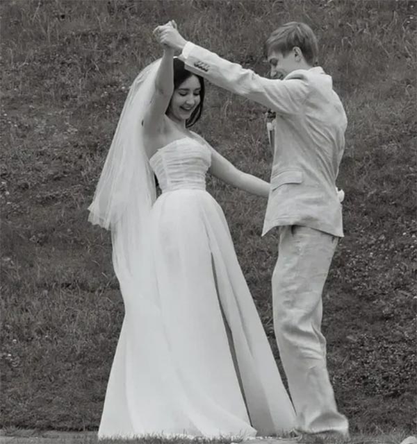 Алина Васильева с мужем