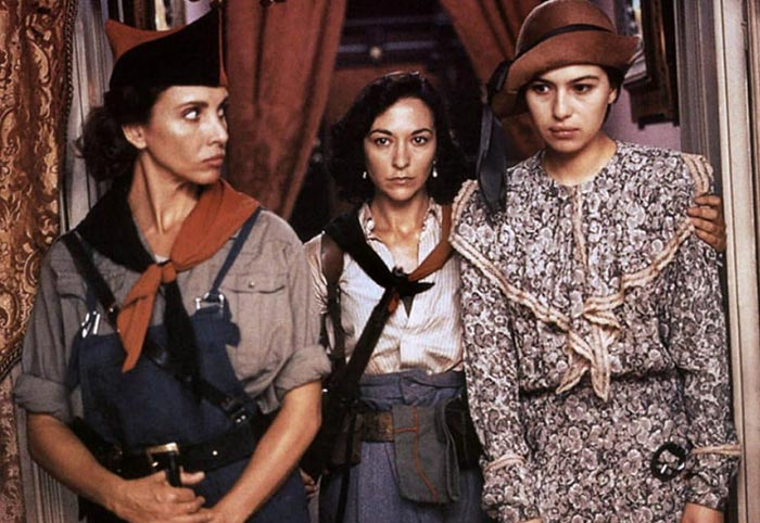 Ана Белен в фильме Поборницы свободы