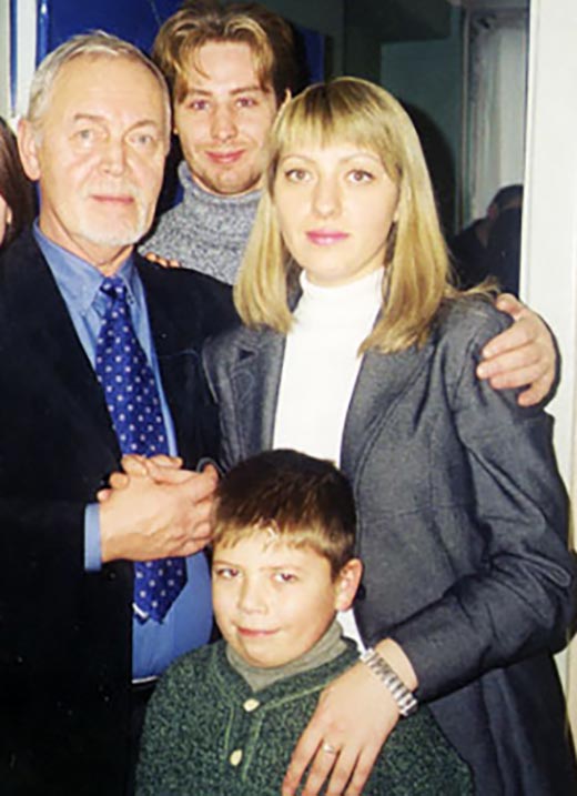 Анастасия Нечаева с отцом Леонидом Нечаевым и сыном Иваном