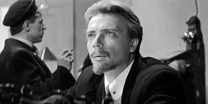 Анатолий Пустохин в фильме Первый посетитель