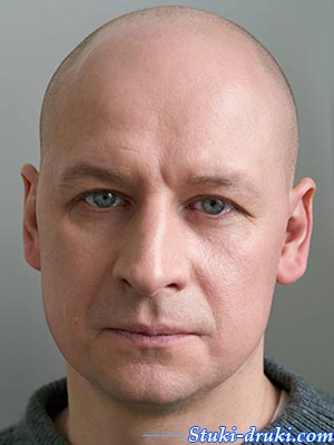 Андрей Левин