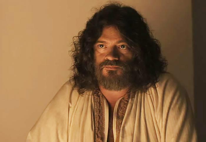 Андрей Дементьев в фильме Зеркала