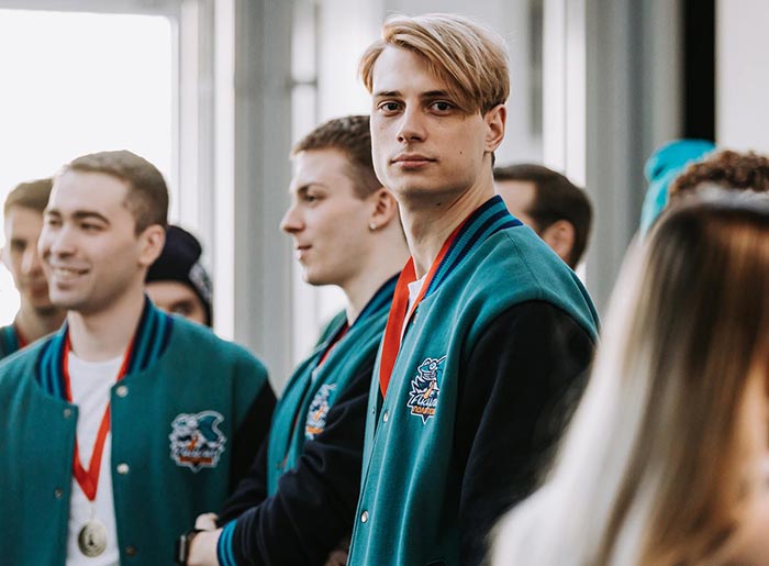 Андрей Нестеренко в сериале Молодёжка. Новая смена