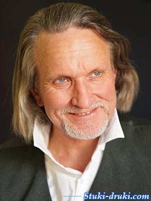 Андрей Шутов