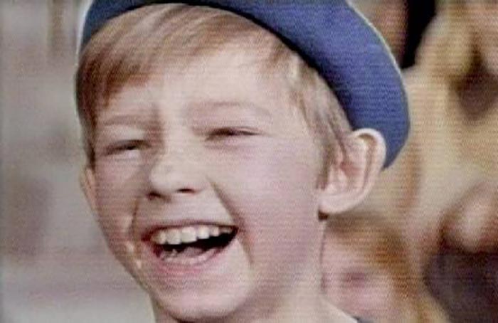 Андрей Громов в фильме Приключения желтого чемоданчика