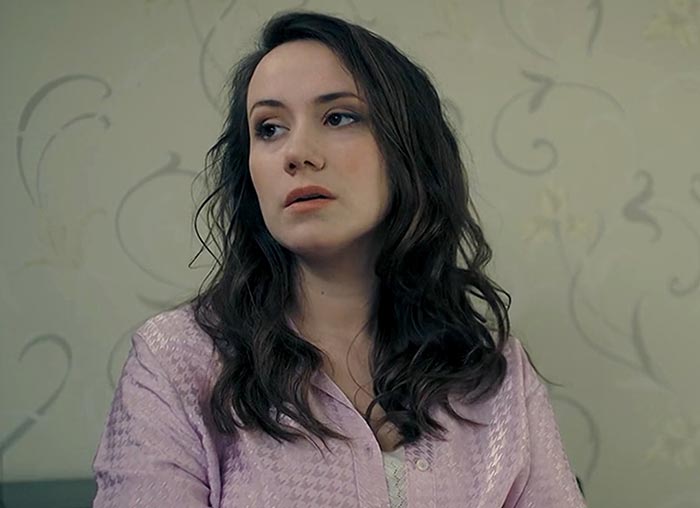 Анна Киселева в сериале Стой! Не то мама будет гадать