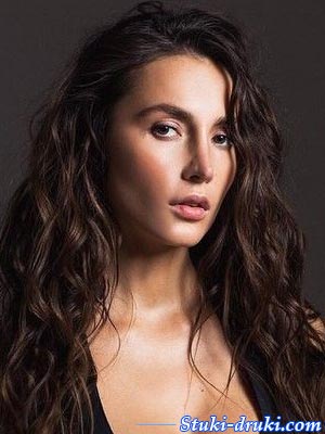 Анна Канюк