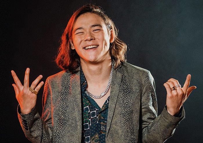 Ансар Ильясов в сериале Шекер