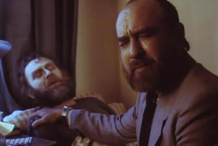 Антанас Шурна в фильме Хамелеон