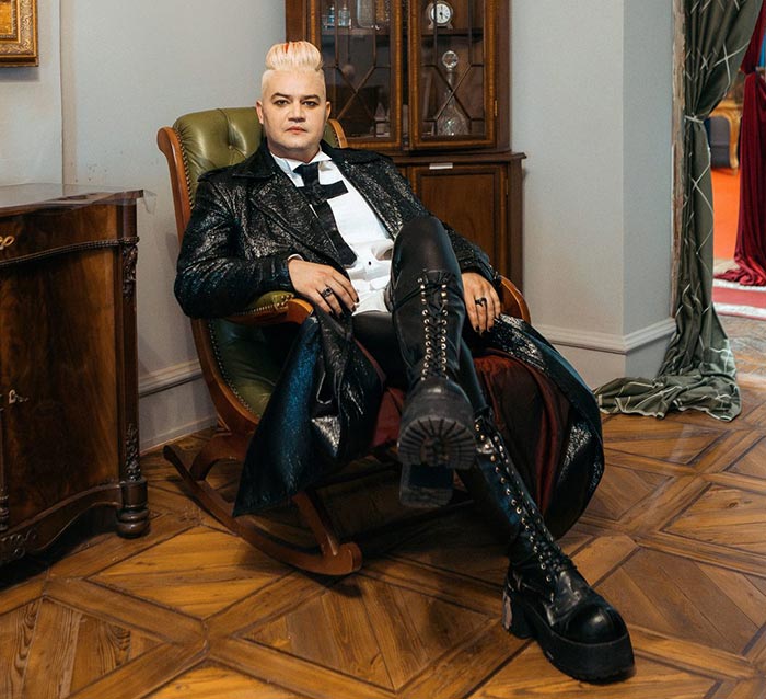 Антон Косточкин в сериале Вампиры средней полосы 3